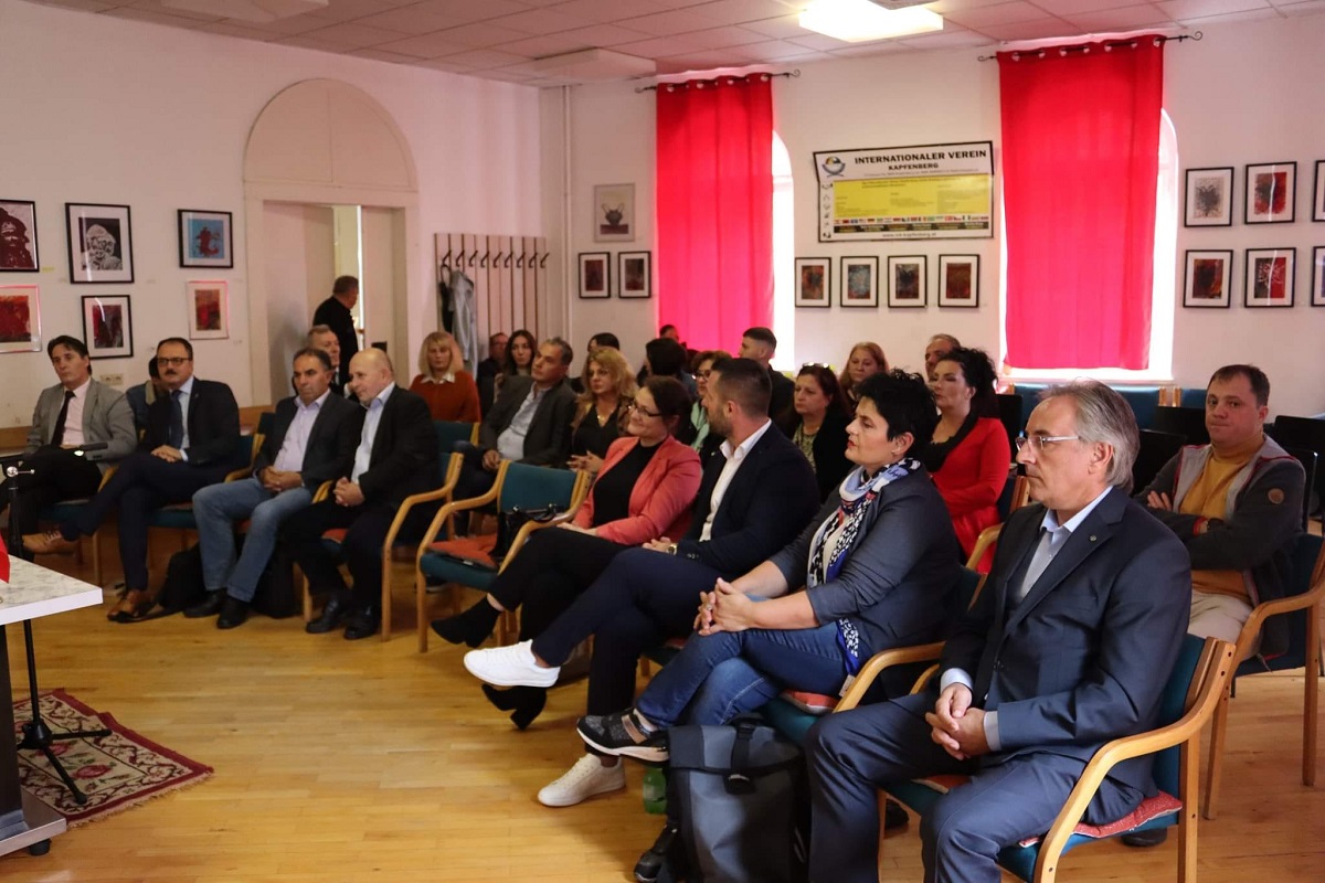 308113016 8228347283873363 587694426391564675 n